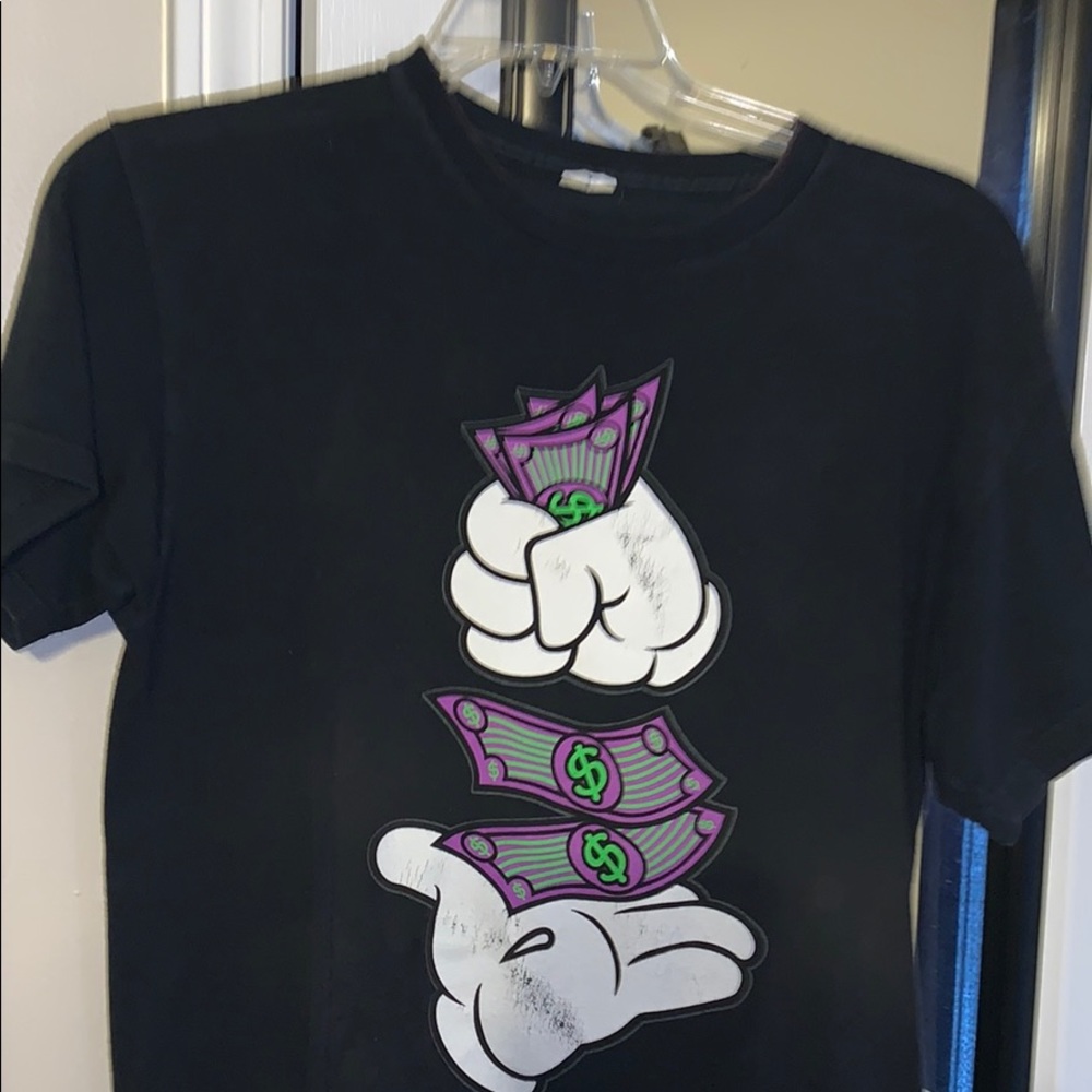 Black Magic Graphic T